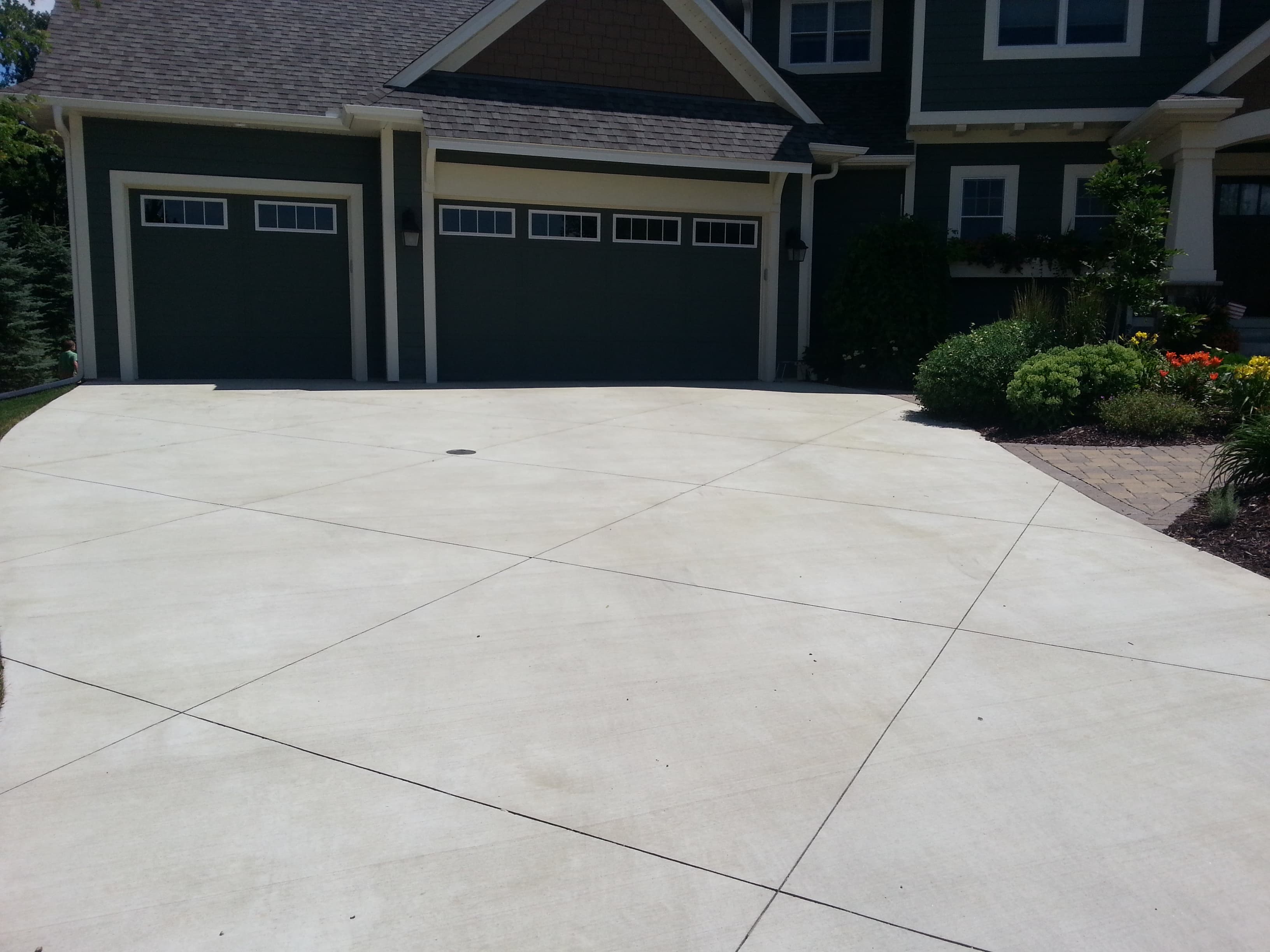 Diamond Pattern Concrete Driveway